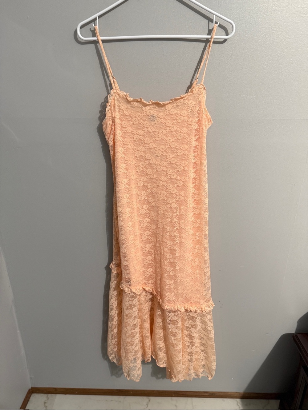 Old Navy Dress Womens Medium Lace Peach Drop Waist Floral Feminine Delicats